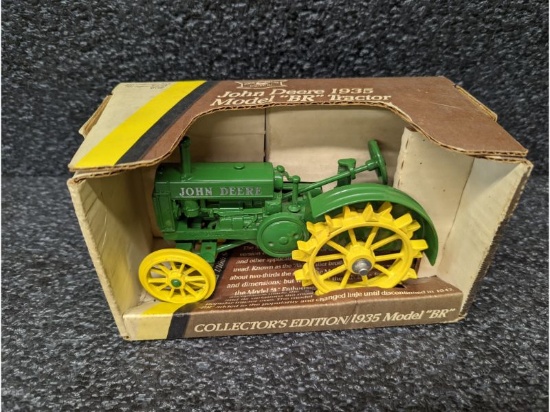 JD 1935 Model BR Tractor