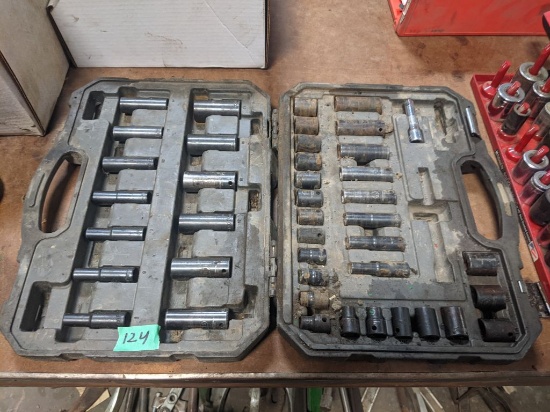 3/8" Standard & Metric Socket Set