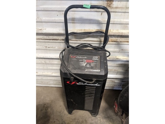 Schumacher HD 6V 12v Battery Charger