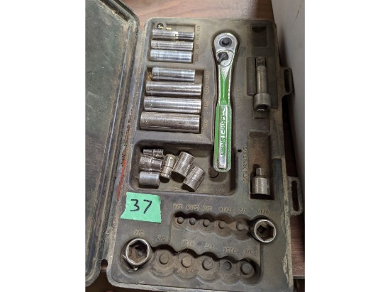 Socket Set