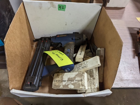 CH 1" Brad Air Nailer