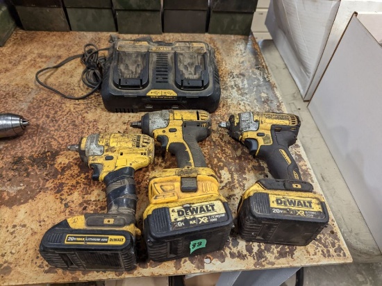 Dewalt 20V Impacts w/ Charger