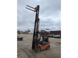 Toyota 7FGCU25 Forklift