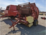 New Holland 850 Round Baller