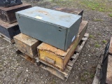(6) Bins