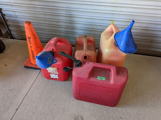 4 gas cans