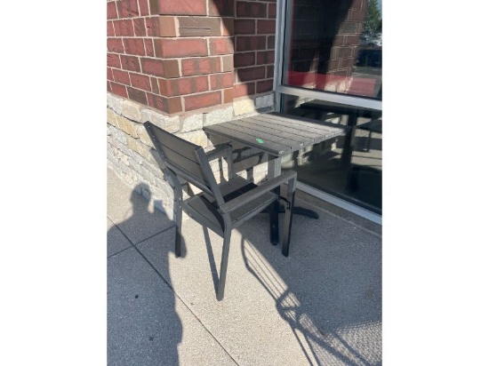 Patio Table 1 Chair