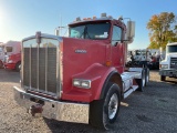 2001 Kenworth T800 Daycab