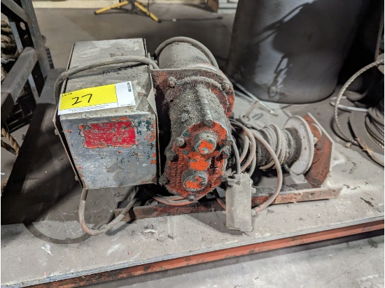 2000 lb Cable Hoist