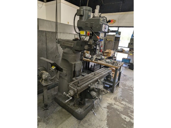 Clausing Atlas 2VS08 Vertical Knee Mill