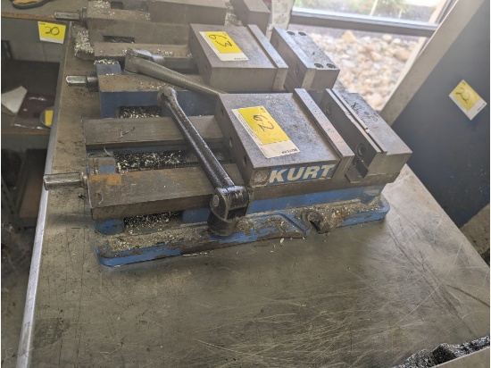 Kurt D688 Vise