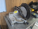 Dewalt 12