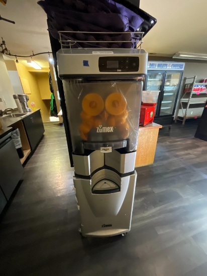 Zumex Versatile Pro W/ Podium