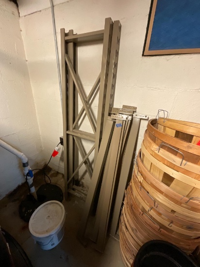 72"x 17" Pallet Style Racking