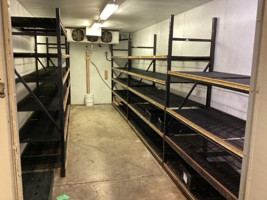40' Pallet Rack Style Shelving