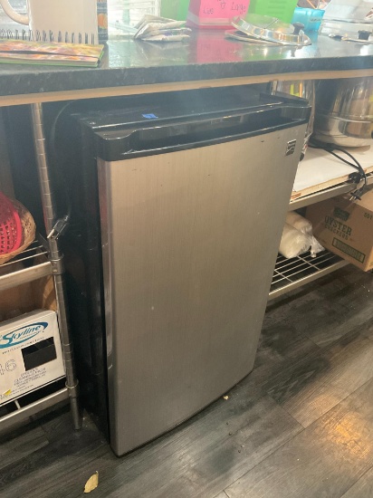 Kenmore Mini Fridge
