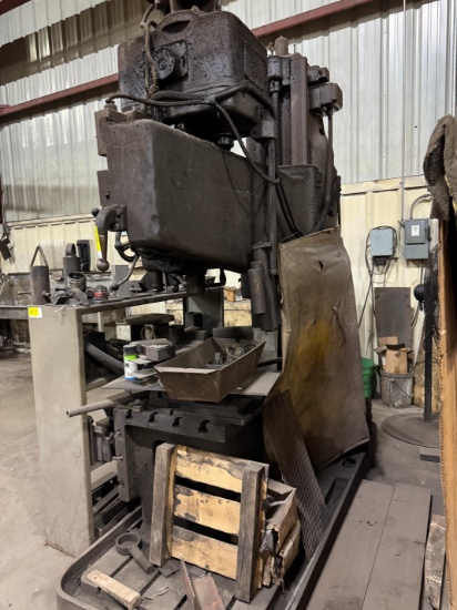 Hettner Radial Arm Drill