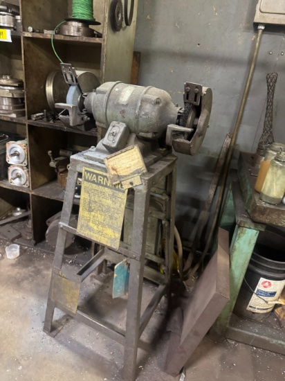 6" Grinder W/ Stand