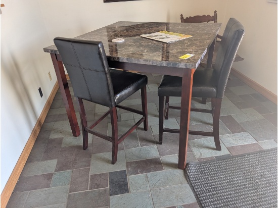 Table, Chairs & Decorative Plants