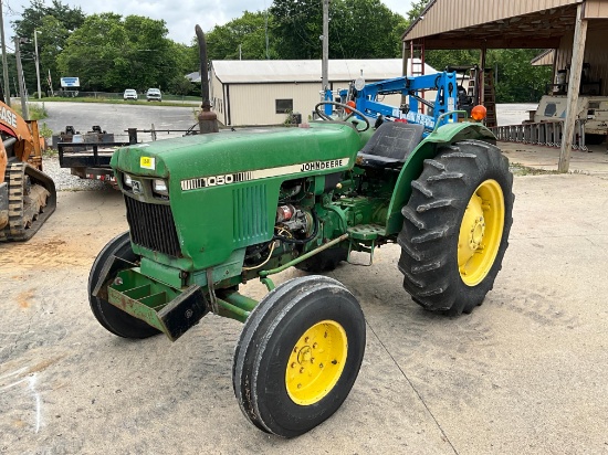John Deere 1050 Tractor