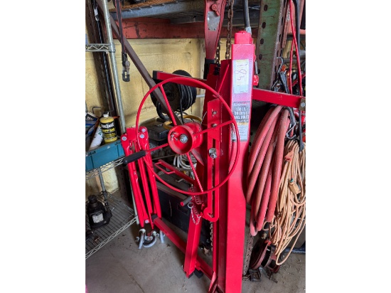 Haul Master 150LB Drywall Panel Hoist