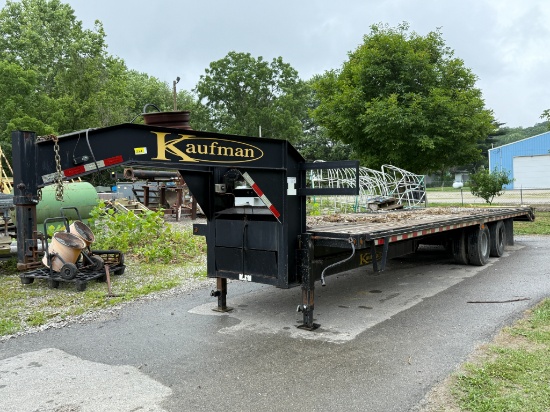 2016 Kaufman Gooseneck Trailer
