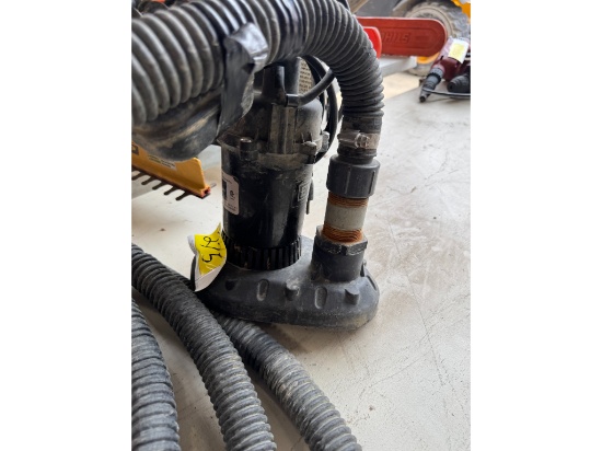 Everbilt Submersible Sump Pump