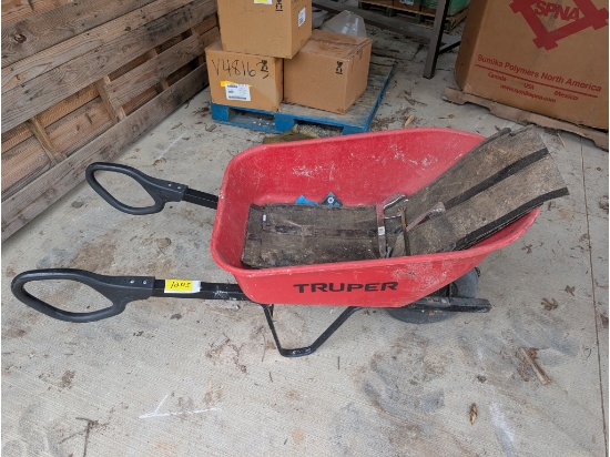 Truper Wheelbarrow