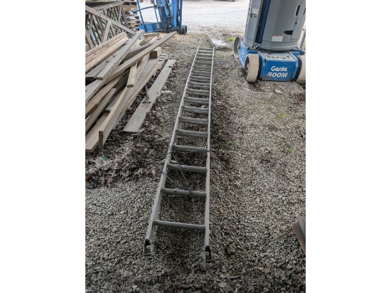 Aluminum Extension Ladder