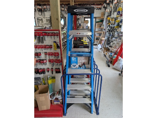 Werner 6' Fiberglass Stepladder