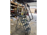 4 Step Rolling Ladder