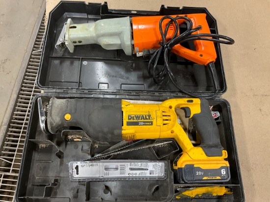 Sawzall DCS 380 Dewalt 20V Reciprocating Saw  1-cordless 1-corded