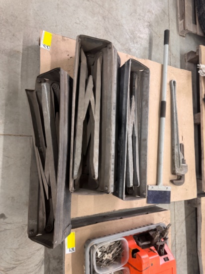 Ridged 36" Aluminum Pipe Wrench, 4 Saw Horse, Scrapper