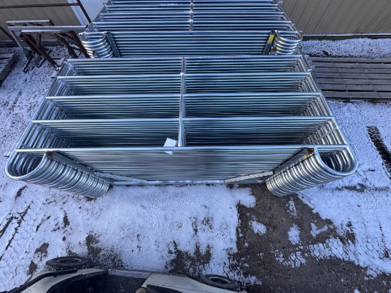 (27) 9'8" x 5' Livestock Panels