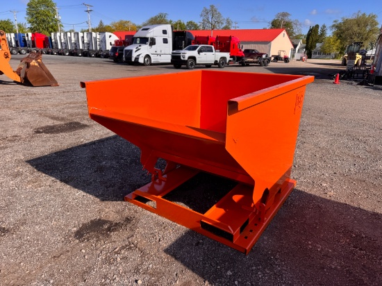 2YD Self Dumping Hopper W/ Fork Pockets