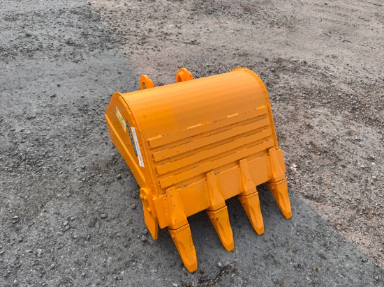 Future Cat 305 24" Excavator Bucket
