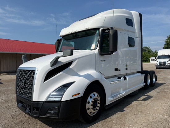 2020 Volvo VNL760 Sleeper