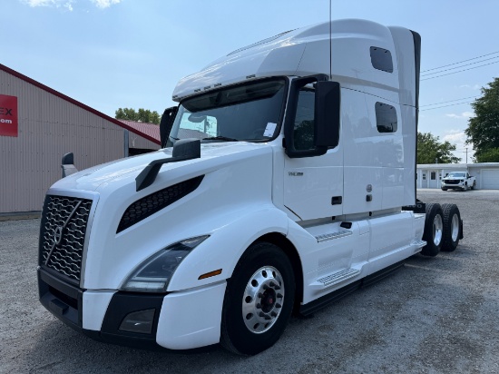 2020 Volvo VNL 760 Sleeper