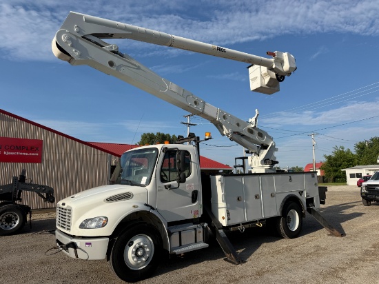2016 Freightliner M2106 Bucket Truck