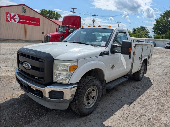 2011 Ford F350 Utility