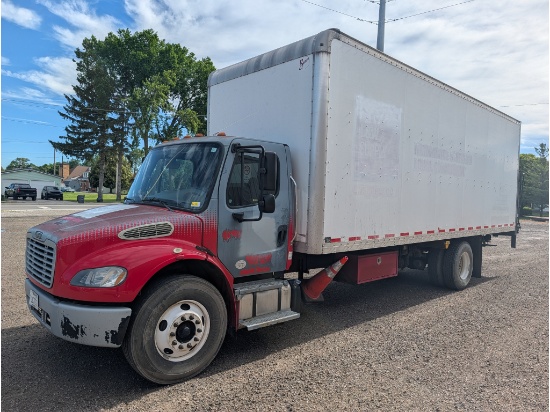 2014 Freightliner M2106 Box Truck