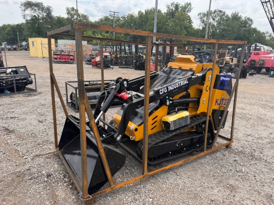 CFG Industrial KJT27 Mini Skid Steer