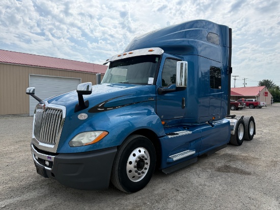 2020 International LT625 Sleeper