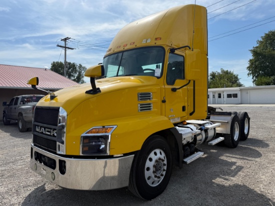 2022 Mack Anthem Day Cab
