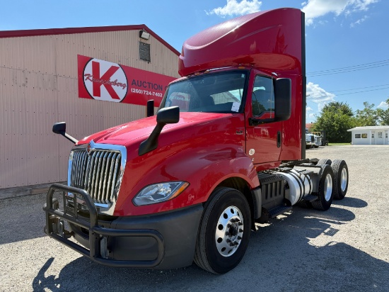 2021 International LT625 Day Cab