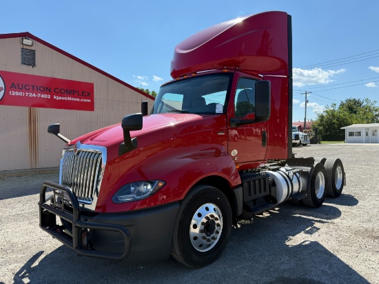 2020 International LT625 Day Cab