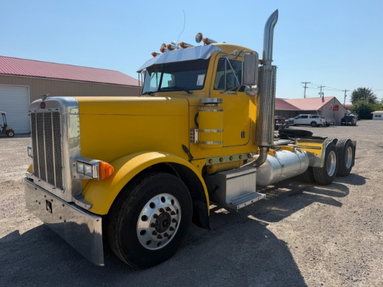 1996 Peterbilt 379 Day Cab