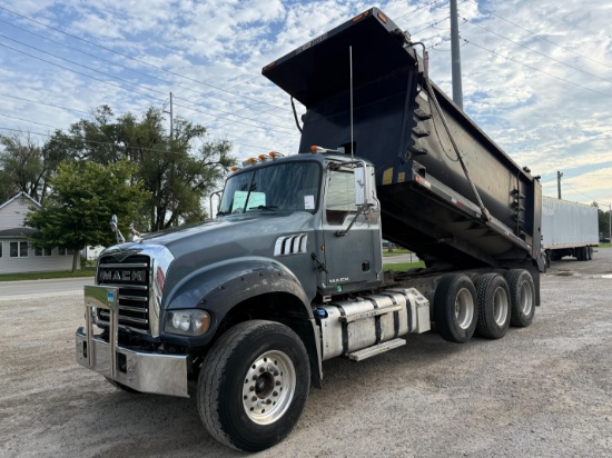 2017 Mack GU713 Dump Truck