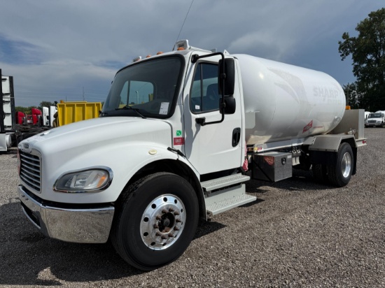 2016 Freightliner M2106 LP Tanker
