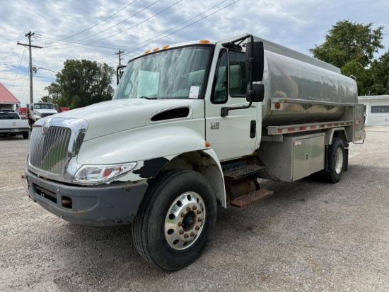 2006 International 4400 Fuel Truck